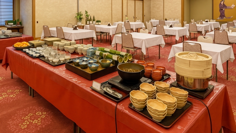 【国産牛｜すき焼きプラン】濃厚な旨みと四季の味覚を愉しむお手軽な和会席《夕朝食付き》