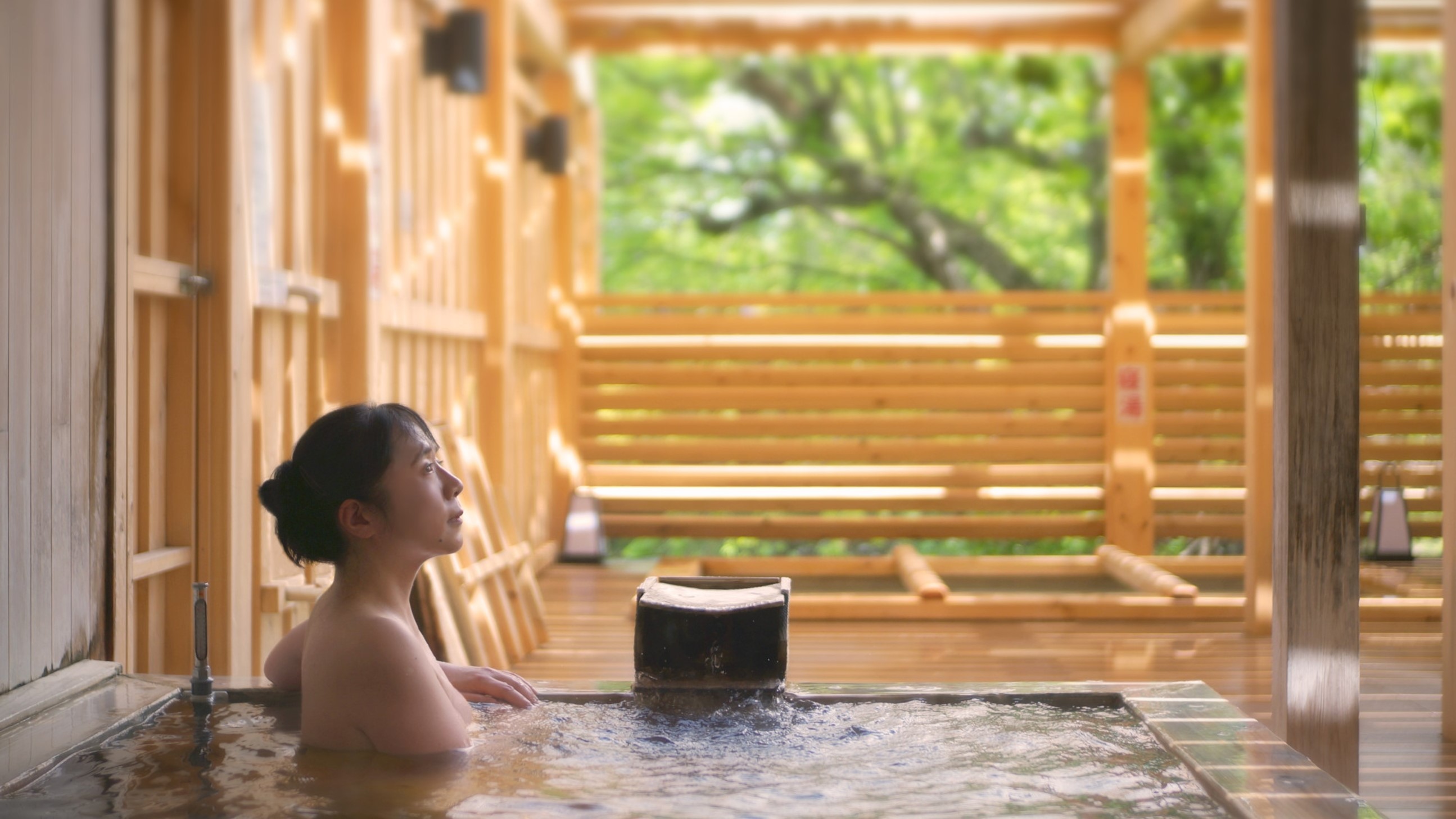 露天風呂「檜の杜湯(ひのきのもりゆ)」