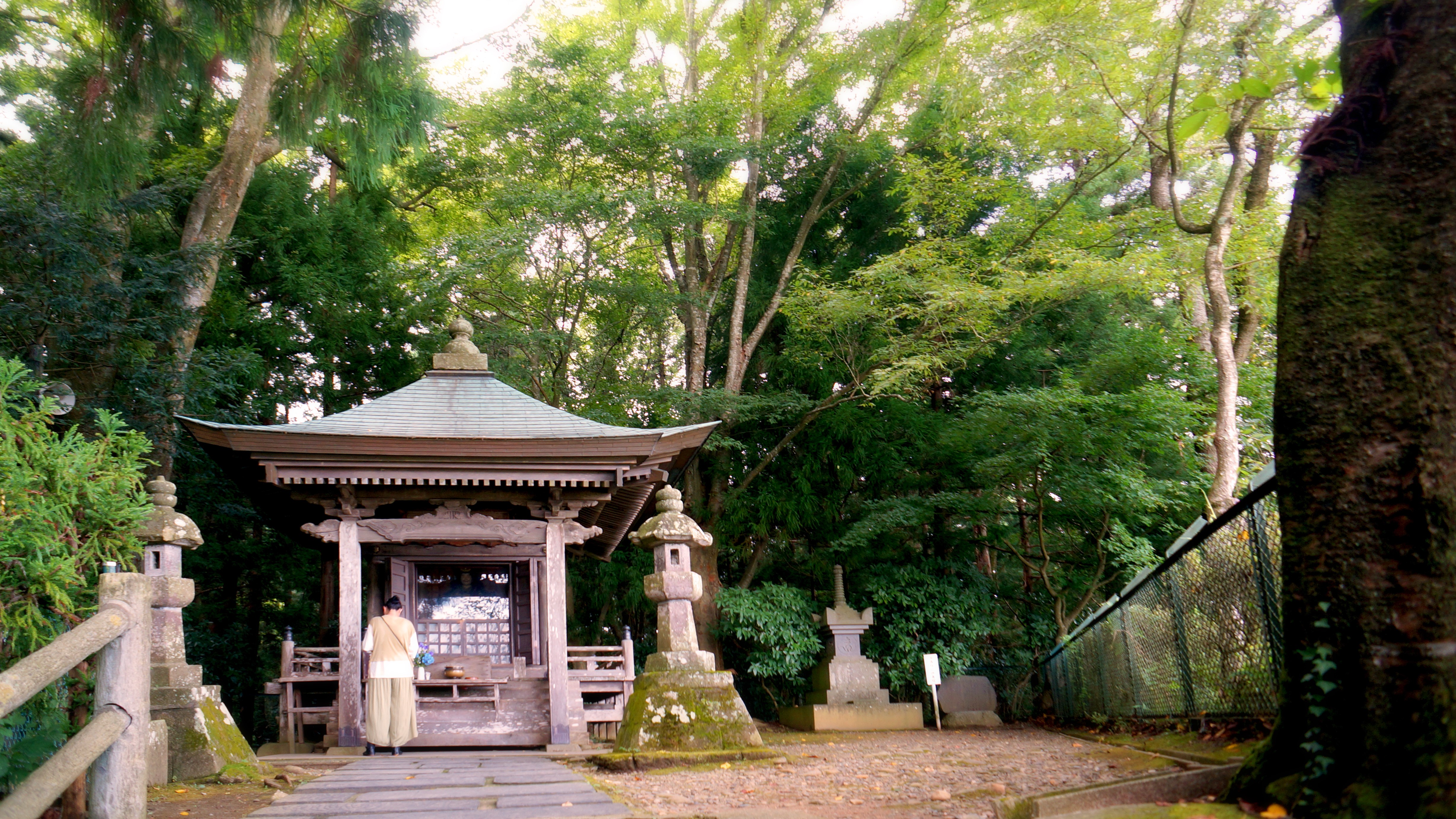 義経堂