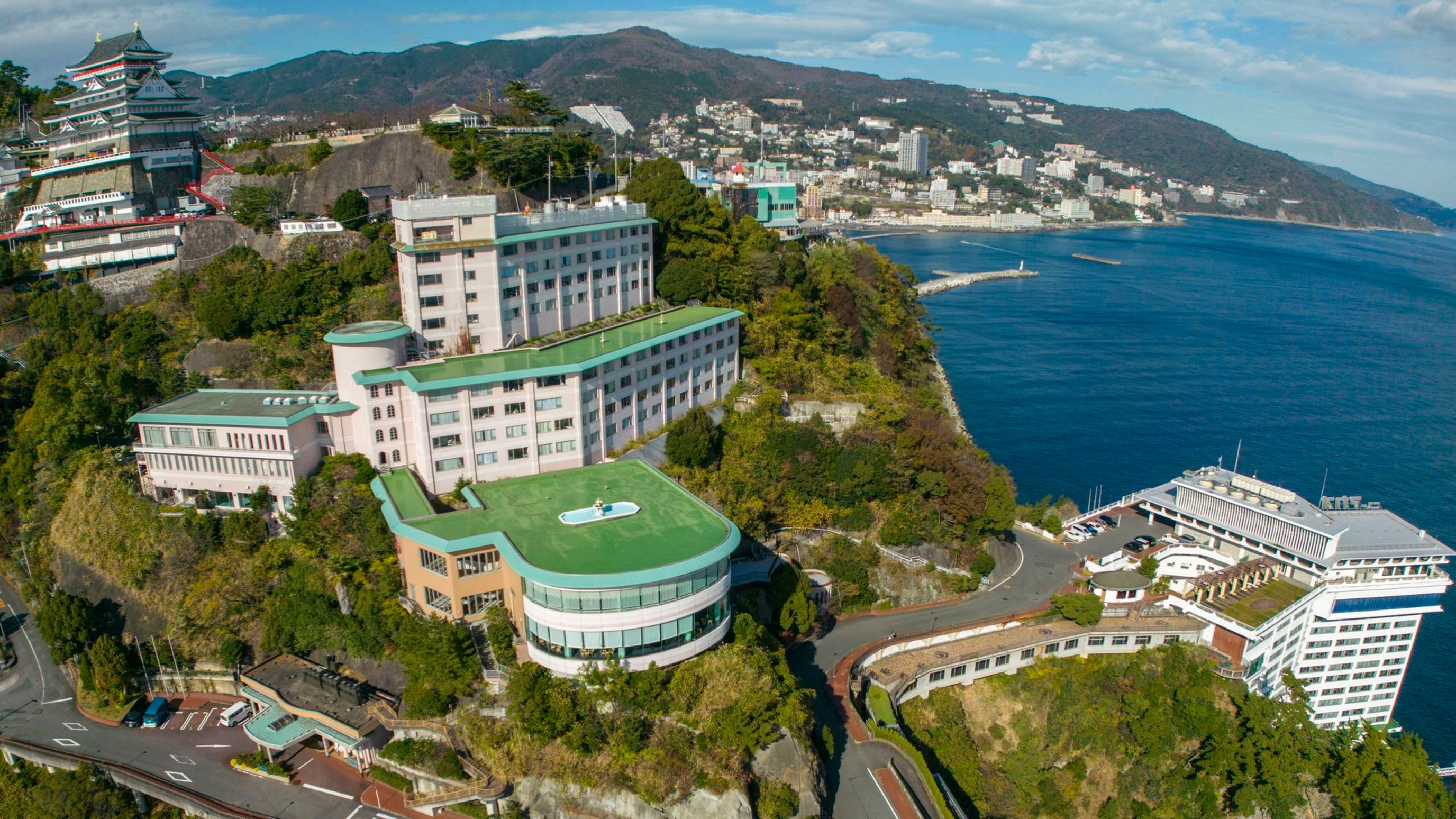 ニューアカオ【熱海】