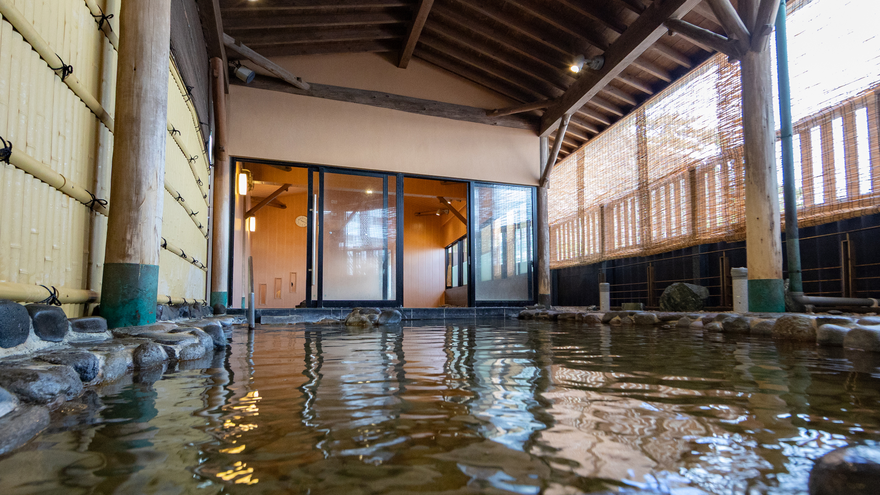 【オーシャン】波音