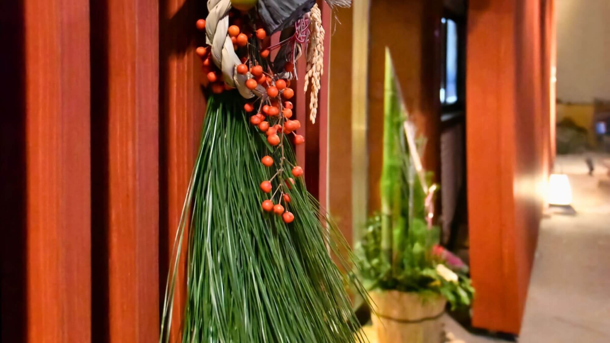 【年末年始：厳選懐石】2026年素敵な新年を願い加賀で味わう創作料理と湖畔の絶景温泉●食事場所お任せ