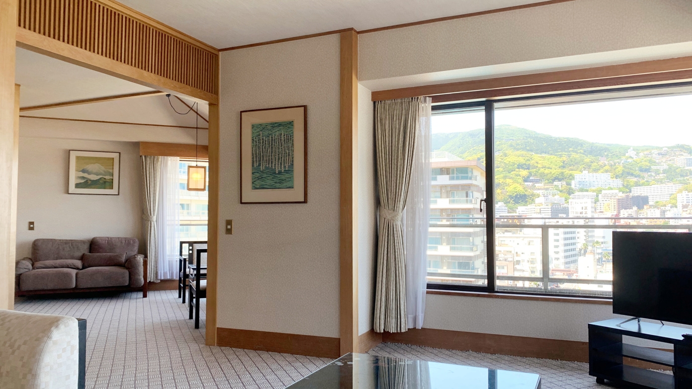 【熱海を愉しむ上質な滞在】 贅沢なお部屋を確約する１泊２食付き・食べ飲み放題バイキングプラン