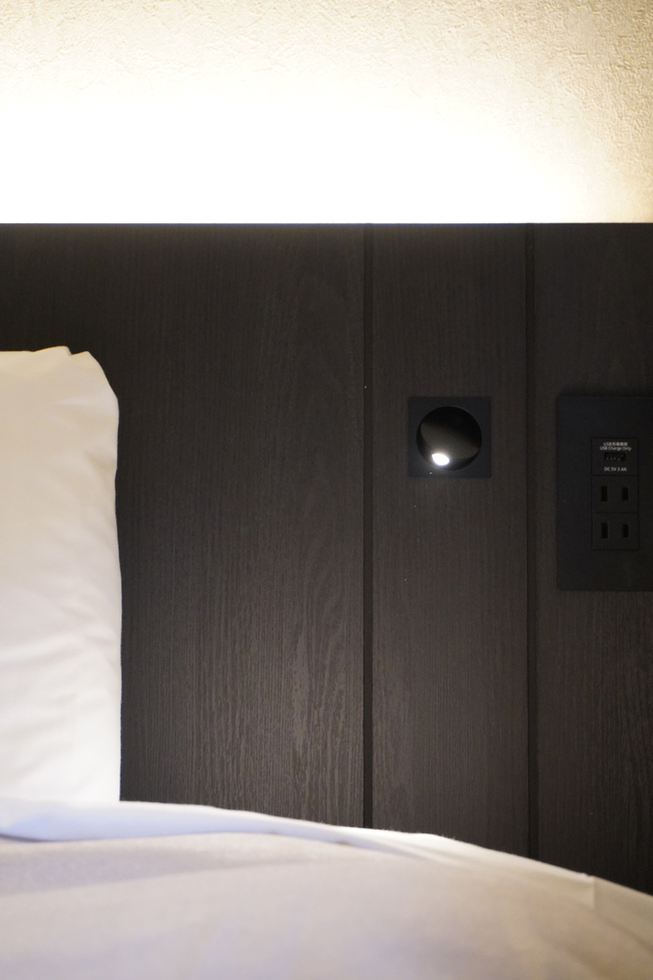 【照明】デザイナーズスモーキングシングル