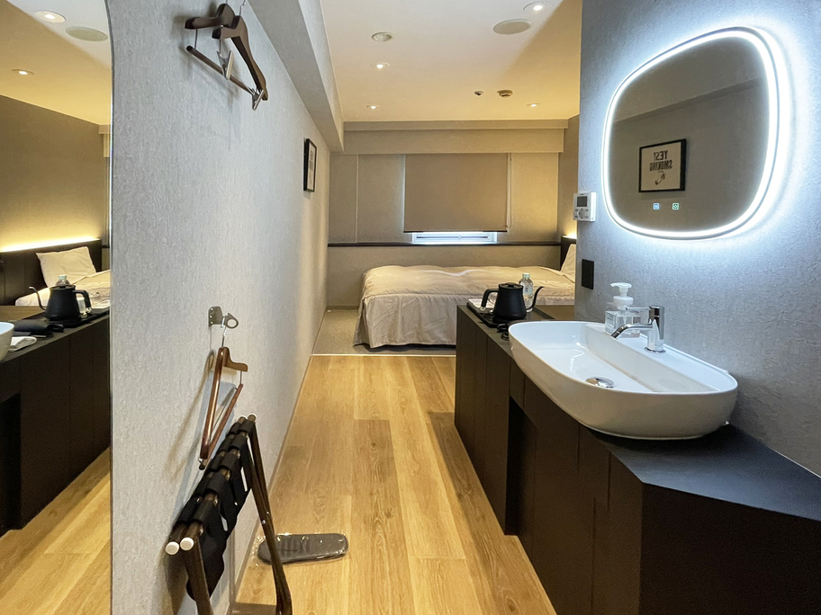 【入口】デザイナーズスモーキングシングル