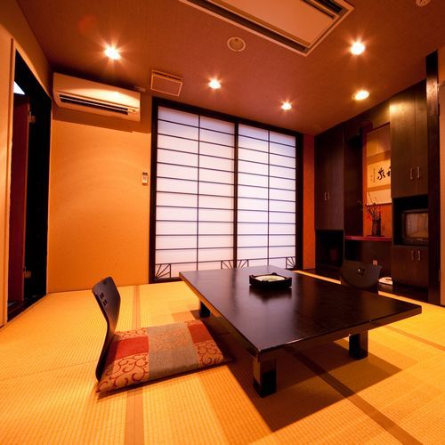 Guest room [Japanese and Western room 8 tatami mats + TW]
