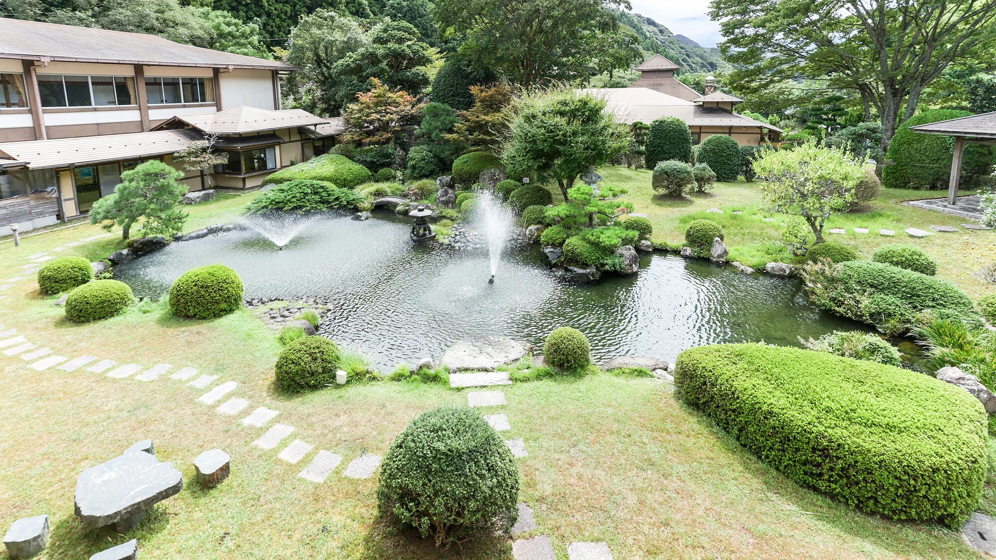 日本庭園｜ここは時間がゆっくり流れます。