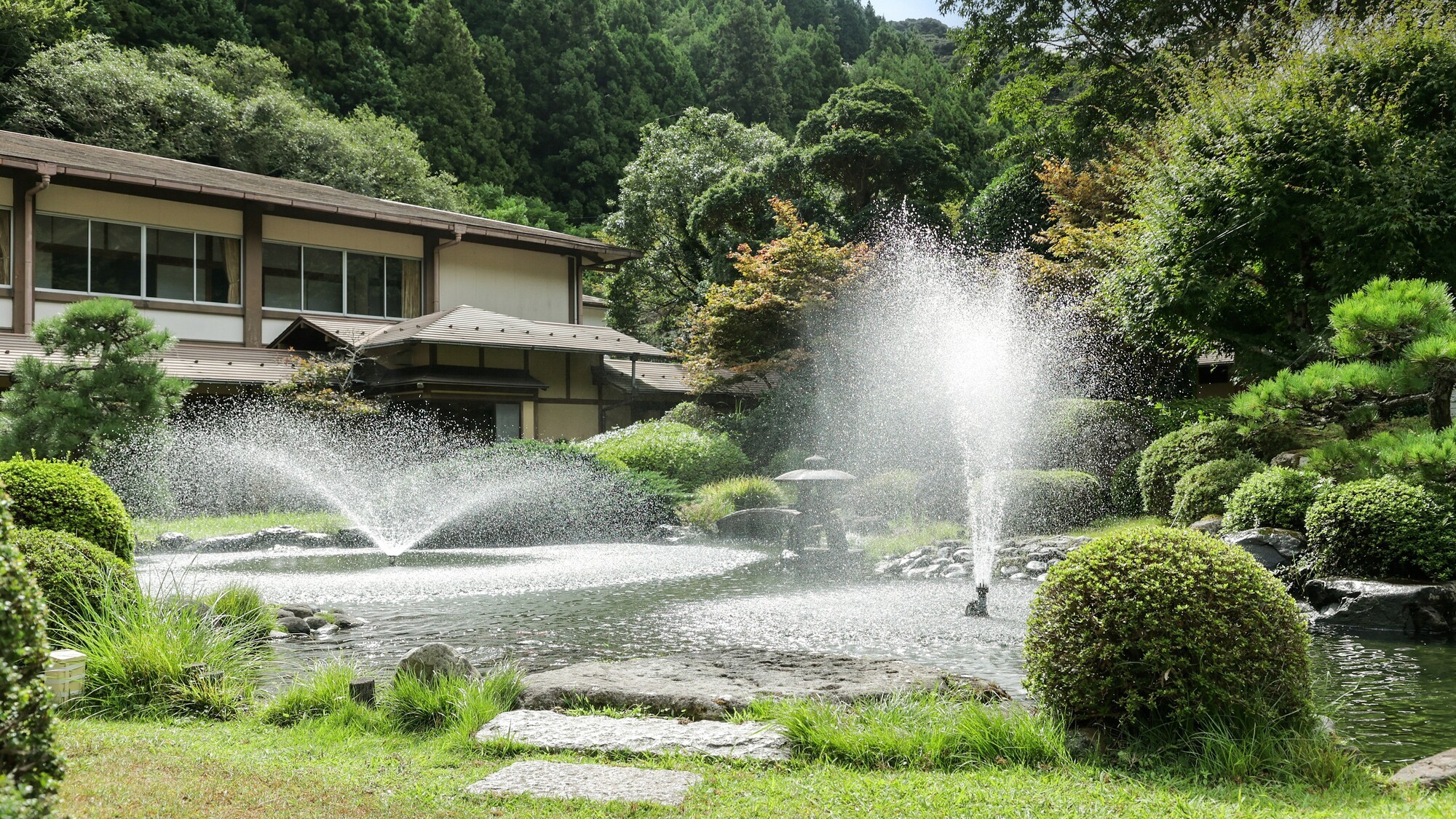日本庭園｜ここは時間がゆっくり流れます。