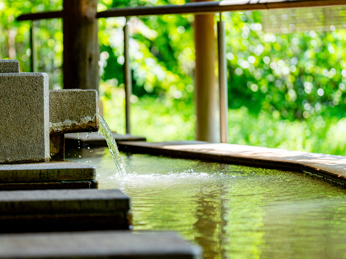 湯温の異なる内湯