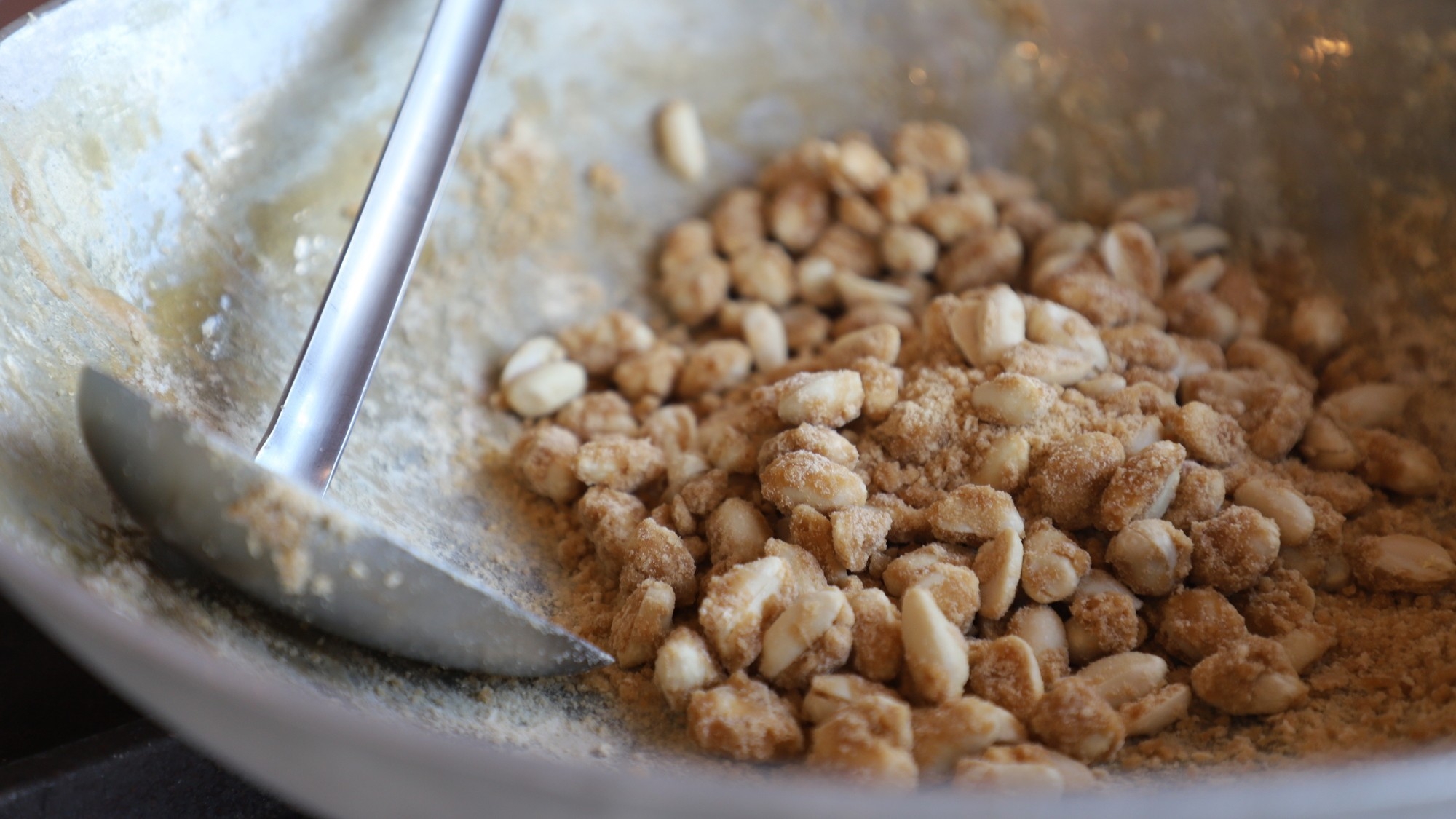 【◆6歳以上、先着4名様限定◆】ルネッサンスから出発！「さとうきび収穫＆黒糖作り」ご招待＜2泊〜＞