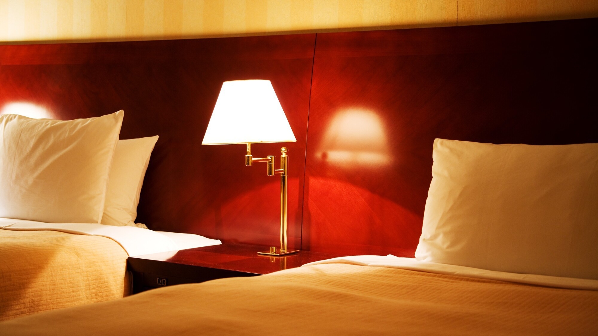 【ミステリーロングステイ】お部屋タイプは当日ご案内・滞在中お部屋移動あり＜3泊〜＞