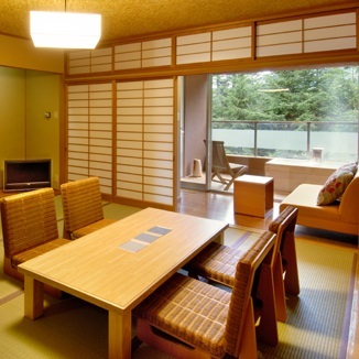 [ZEN / 201 room, Cirsium purpuratum] Japanese-style room 8 articles + front room 2 tatami mats + wide green