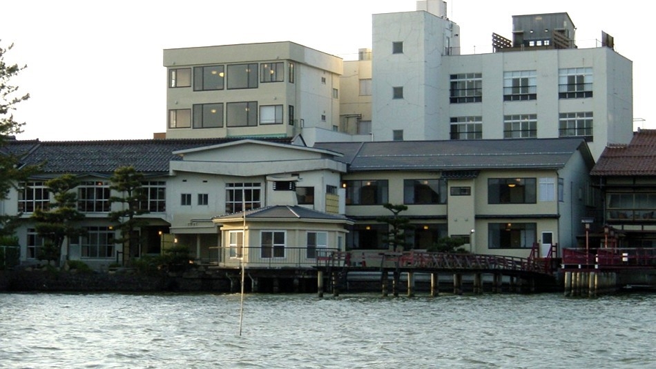 【4名様までお部屋食】【冬の醍醐味 『かにすき鍋』プラン】冬のカニはやっぱり大鍋で！おひとり様もOK