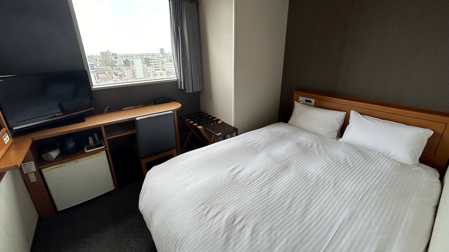 セミダブルルーム