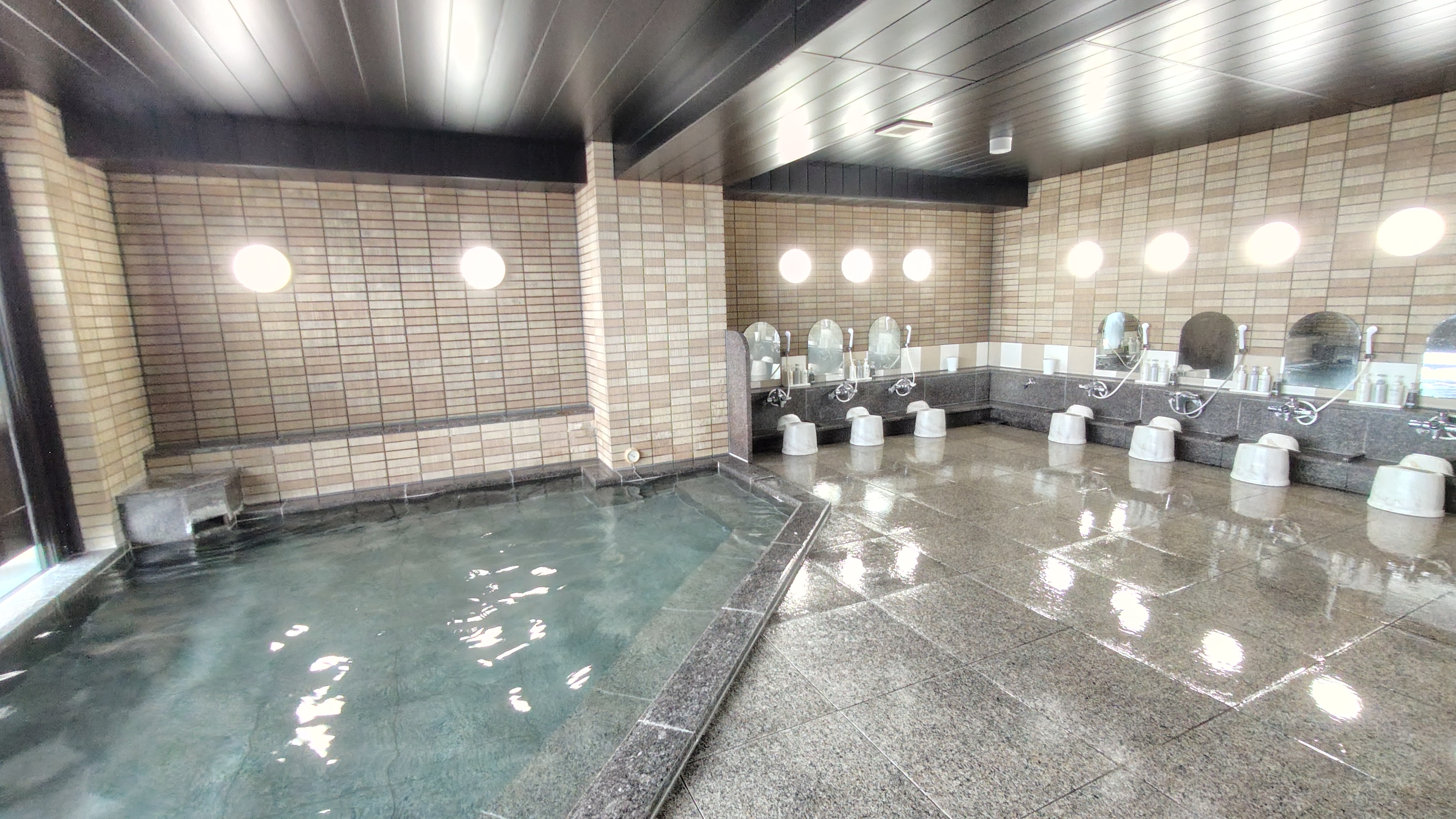 ホテルルートイン金沢駅前 - 写真 42