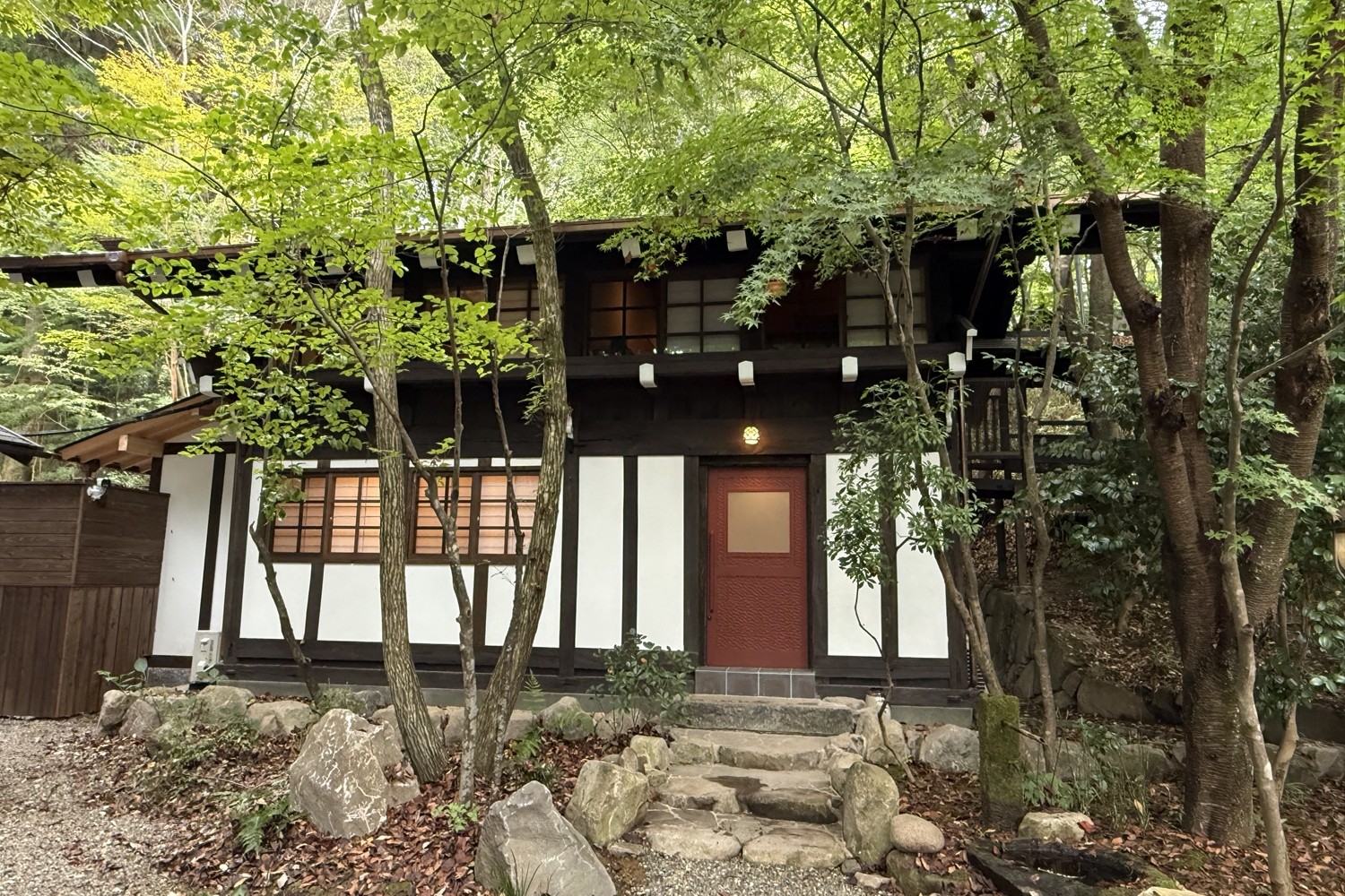 【栗の蔵 -KURINOKURA-】外観