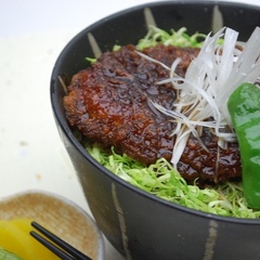 夕食「ソースかつ丼」