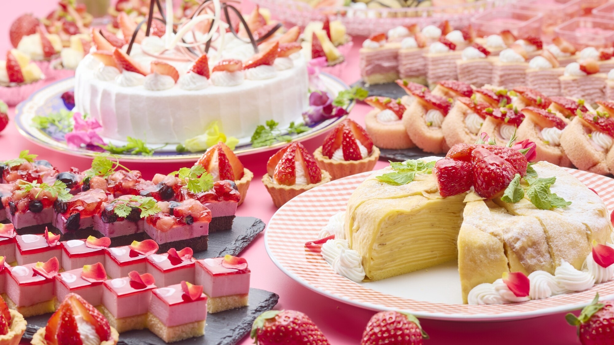 1月〜2月限定「苺フェア開催」今が旬の苺デザート ＆鮪解体ショーを楽しめる1泊2食付バイキング