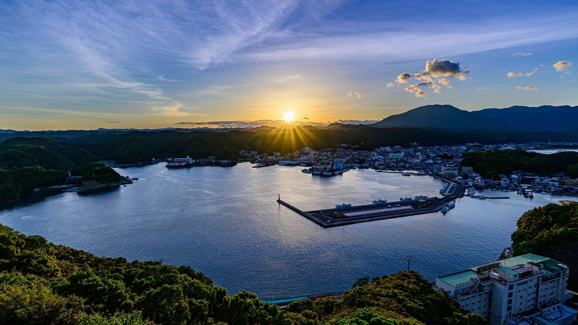 【山上館】からの夕暮れ