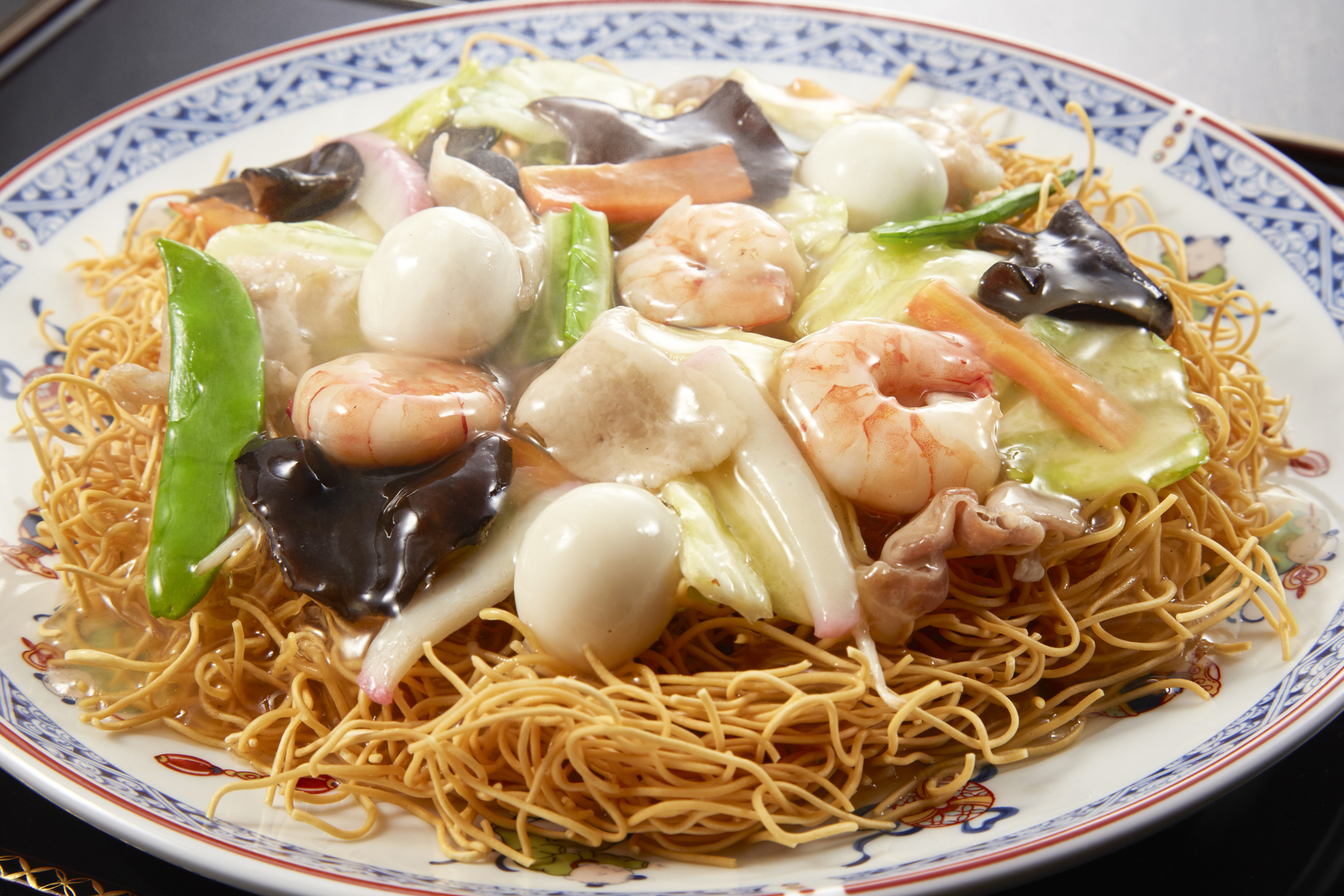 皿うどん。ミシュランガイドに掲載されている有名店もあります