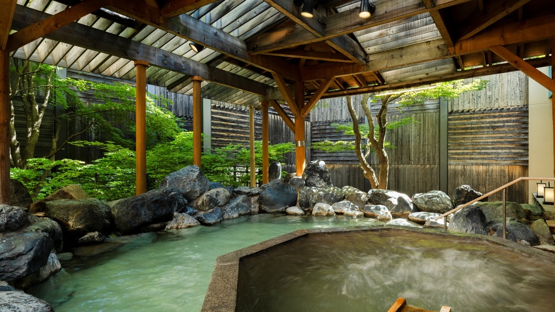 【夕食：五ツ星コース】北海道の贅沢食材  様々な技法で創り出す珠玉の献立！　プレミア会席「初音」