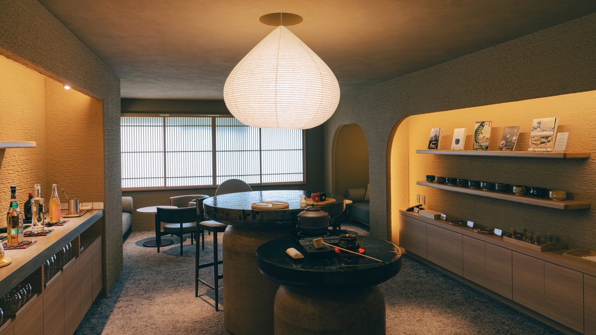 【どうみんウェブ割】「道民限定」「貸切り湯無料入浴特典」専用ラウンジ付の特別フロア　特別会席「絢音」