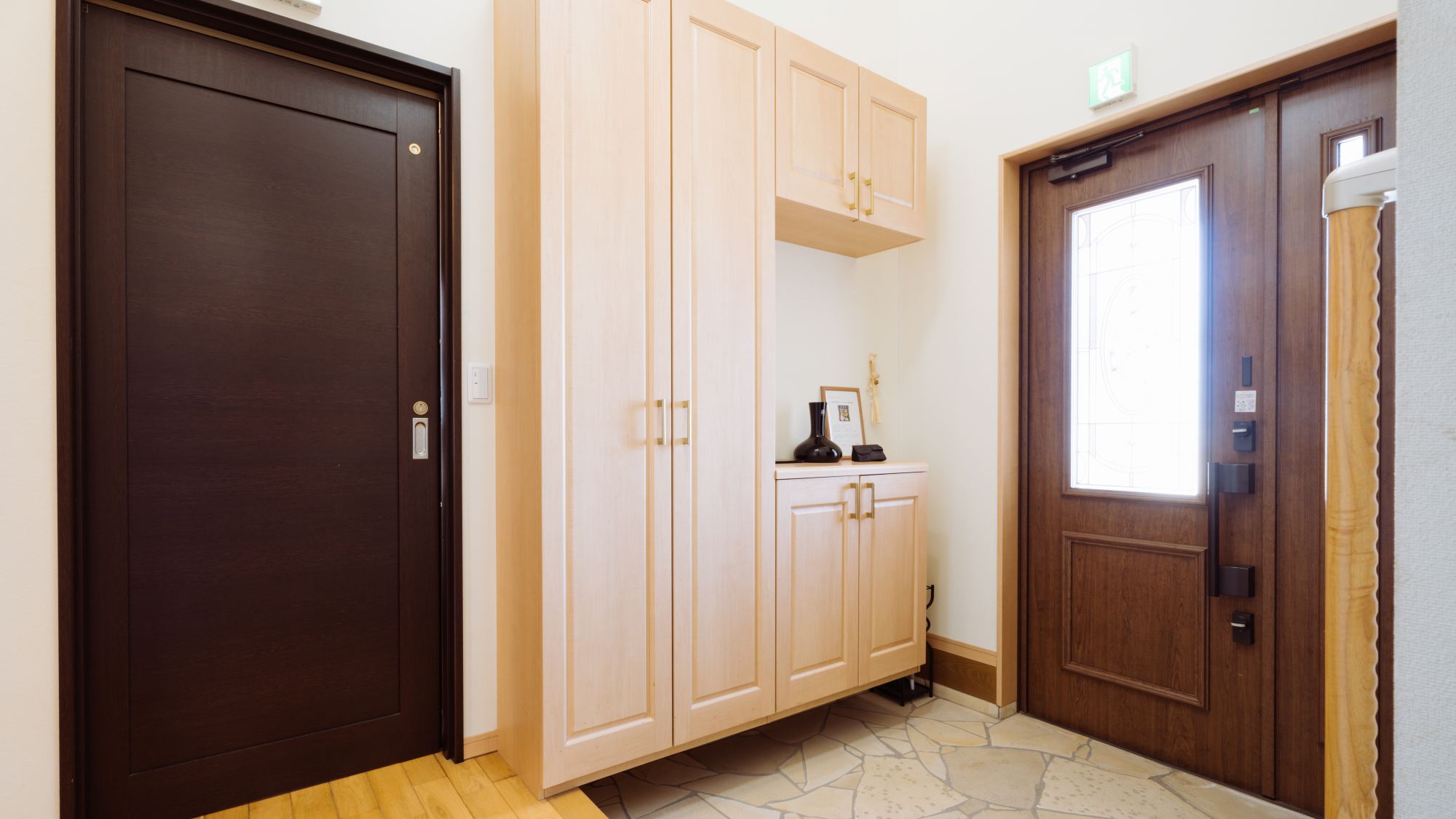 *コンドミニアム