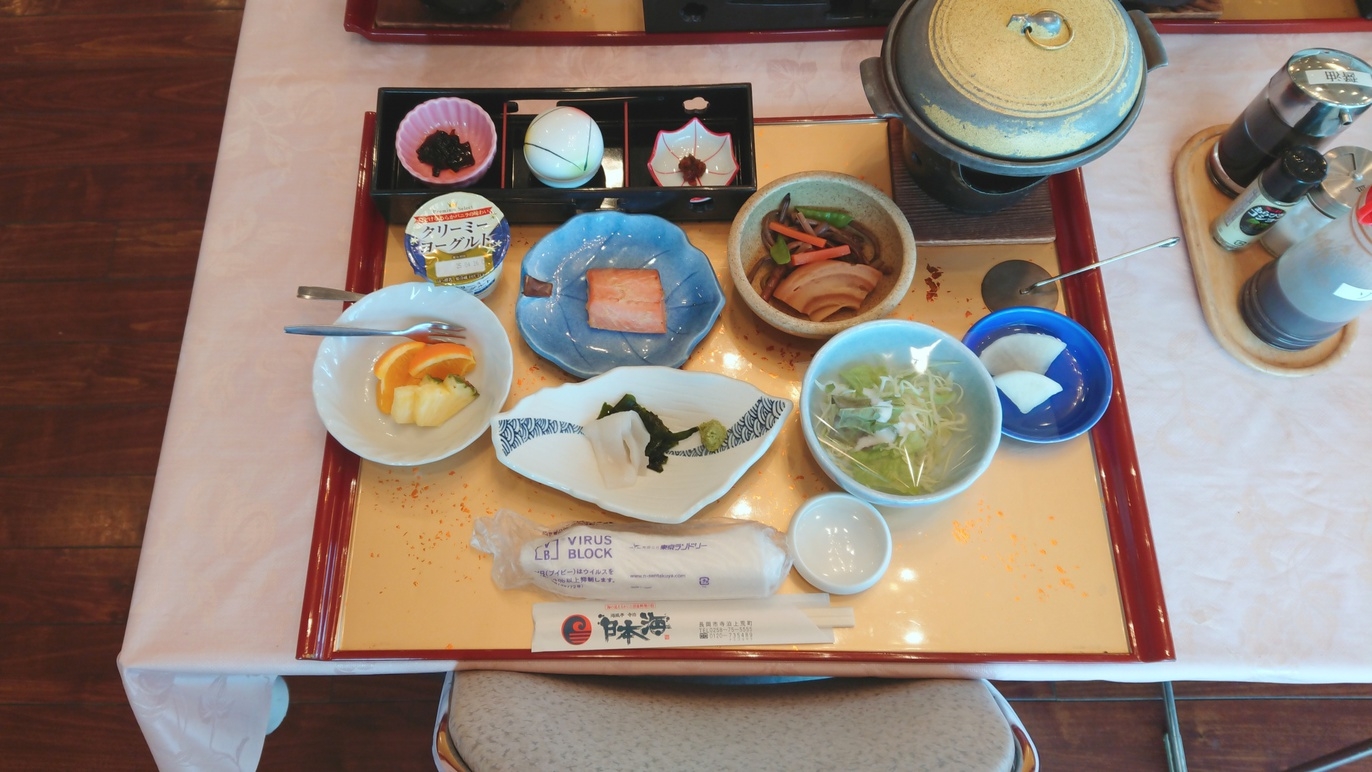 【5％OFF】【楽天スーパーSALE】夕朝食付｜潮/うしおの膳12品｜蟹×鮑×牛×魚おまかせ×雲丹