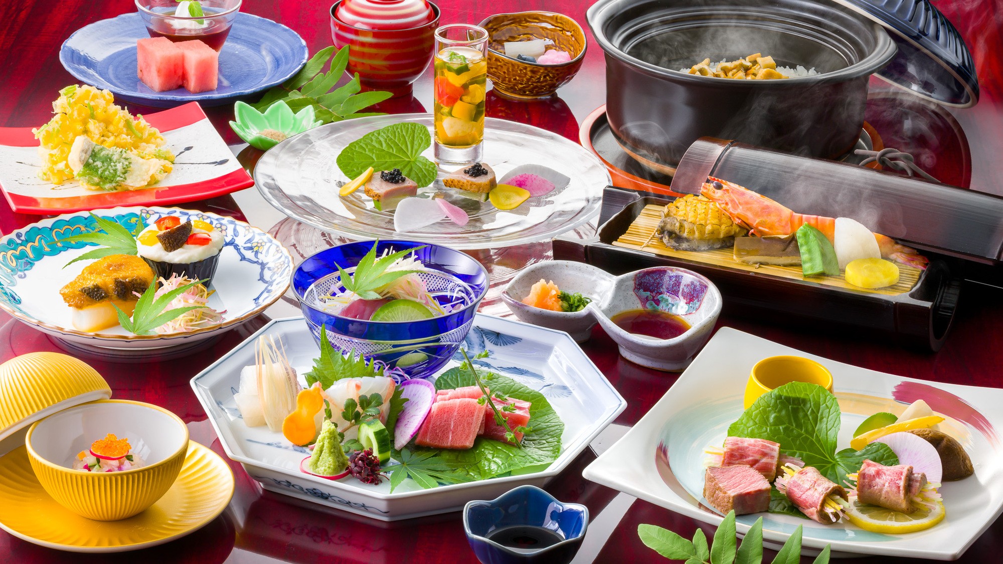 【夕食】富士懐石 旬の恵みを繊細に映した会席料理。