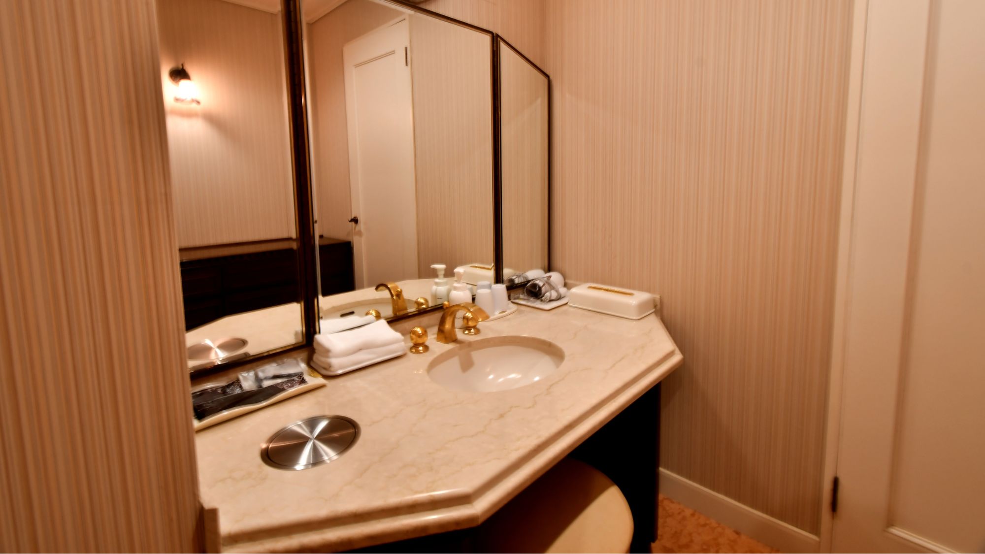 【南館】ハーバービュー和洋スイート