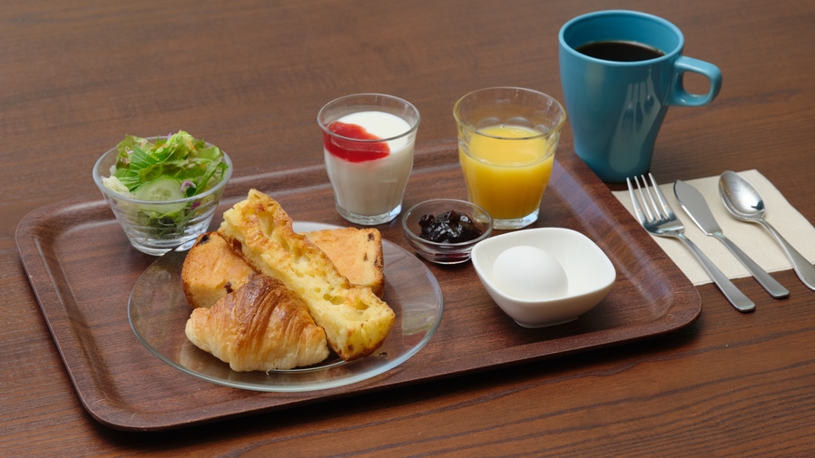 【朝食付】大人気の朝食パン！平日のみ和定食も登場！！■Wi-Fi全室完備