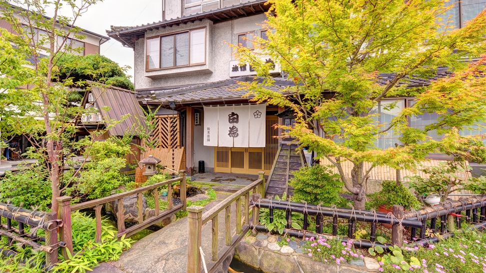 【 冬の美味 】本場・山口の『 活とら河豚 』を味わう。