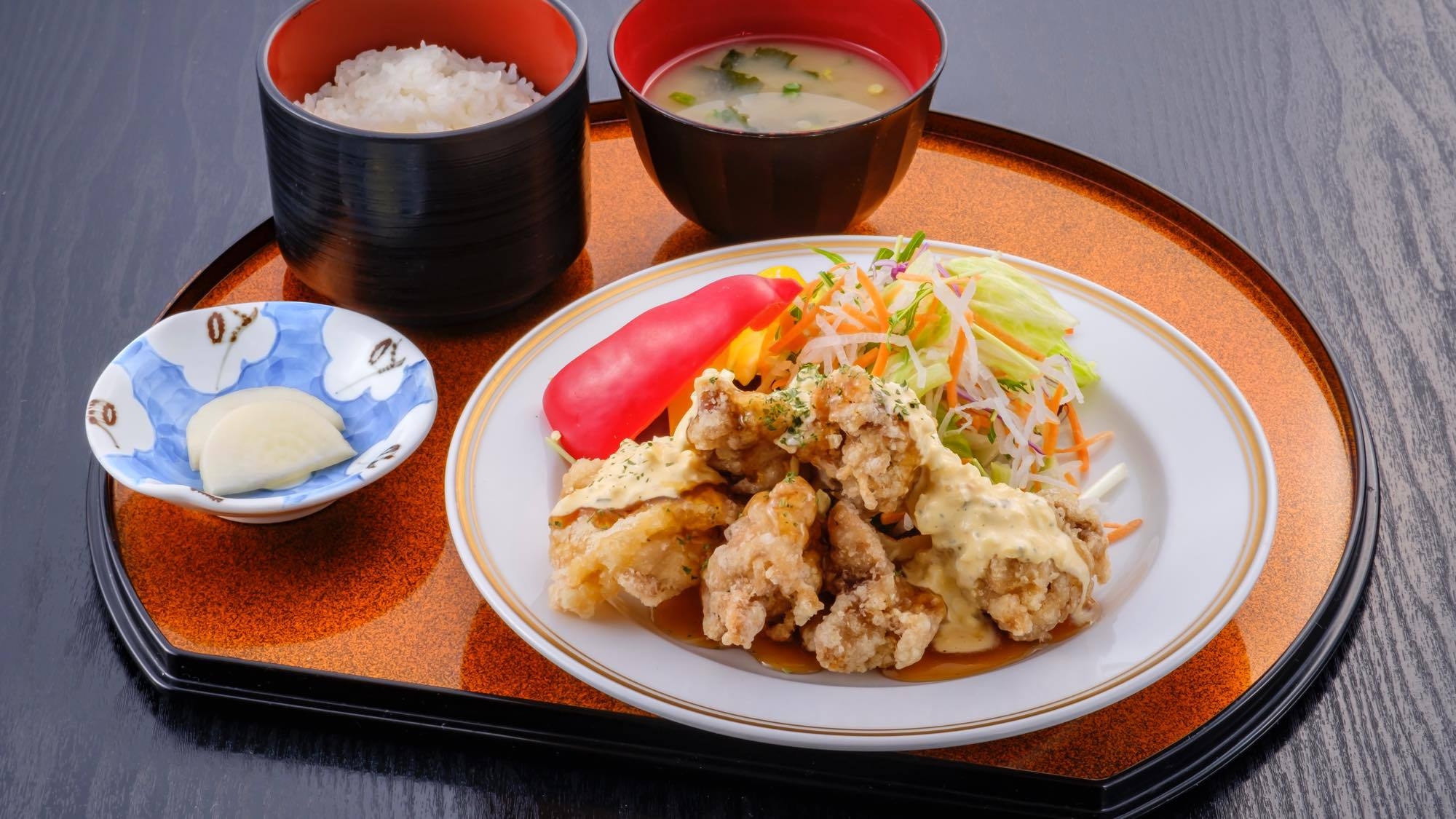 【2食付】ビジネスに最適◎選べる夕食＆朝食バイキングプラン★源泉かけ流し本物の温泉・サウナを堪能！★