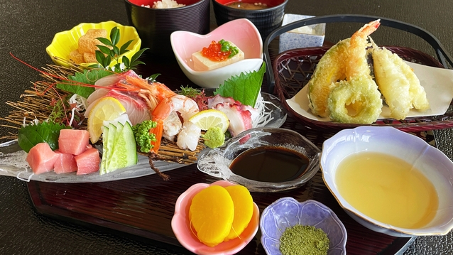 【格安！２食付】さらに4大特典まで付いたお得の極みプラン〈刺身天ぷら御膳〉