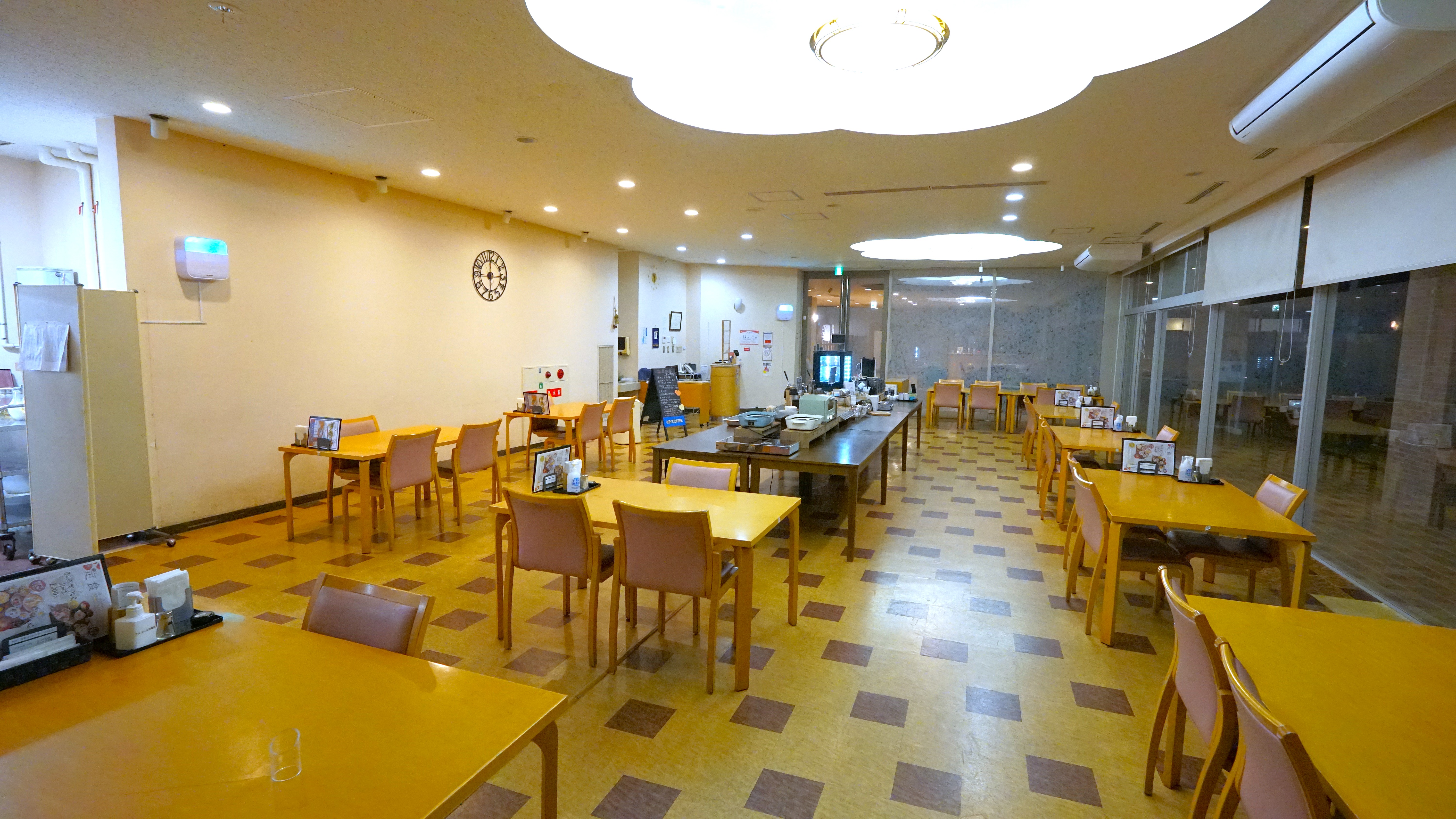 【 朝食ビュッフェコース 】ホール