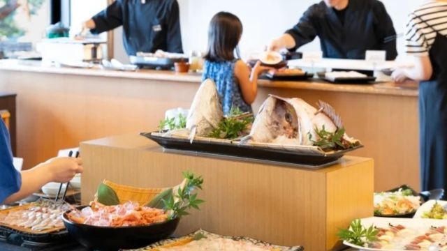 2026.7/18〜9/4　夏休み海鮮ビュッフェ　港町の旨いもんを好きなだけ！