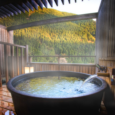 Japanese-style room with open-air bath