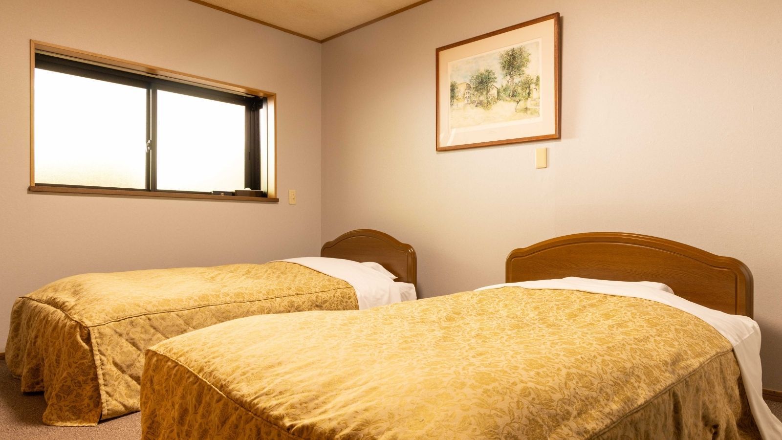 離れ〔戸建〕の寝室