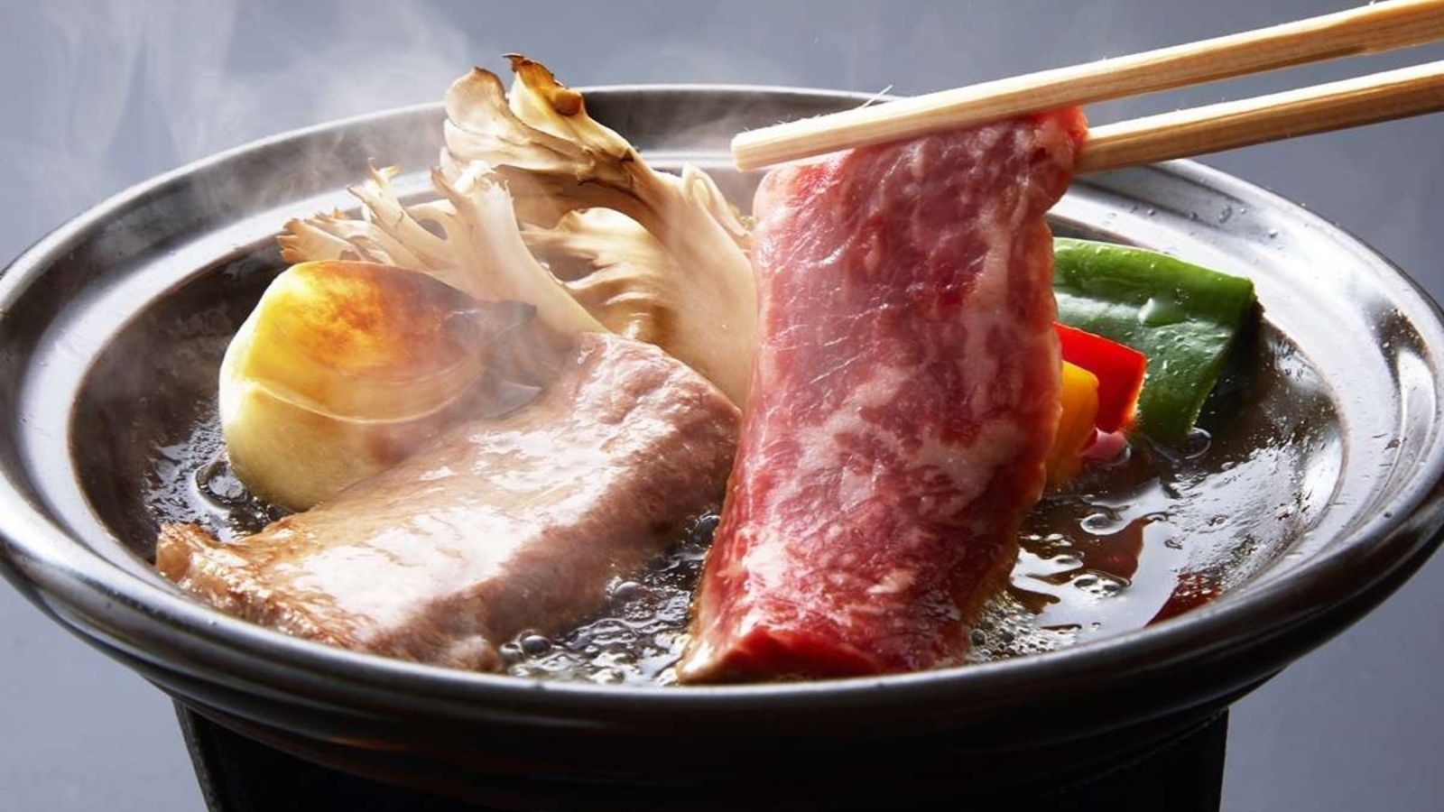 【年末年始限定】お正月特別朝食×上州牛の陶板焼き■18種の無料貸切露天風呂で非日常の癒し雪見風呂体験