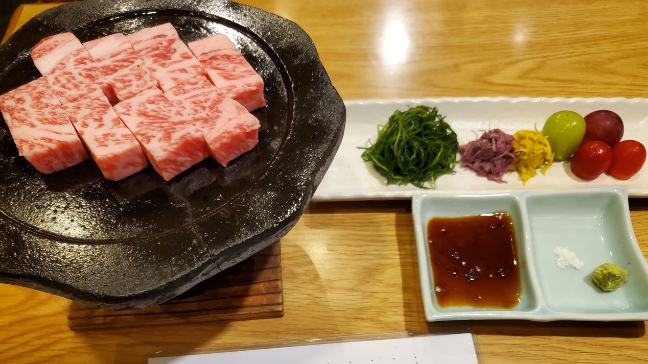 【スタンダード1】２食付き＜ワンランク上のご当地「米沢牛」＞ステーキorしゃぶしゃぶセレクトOK！