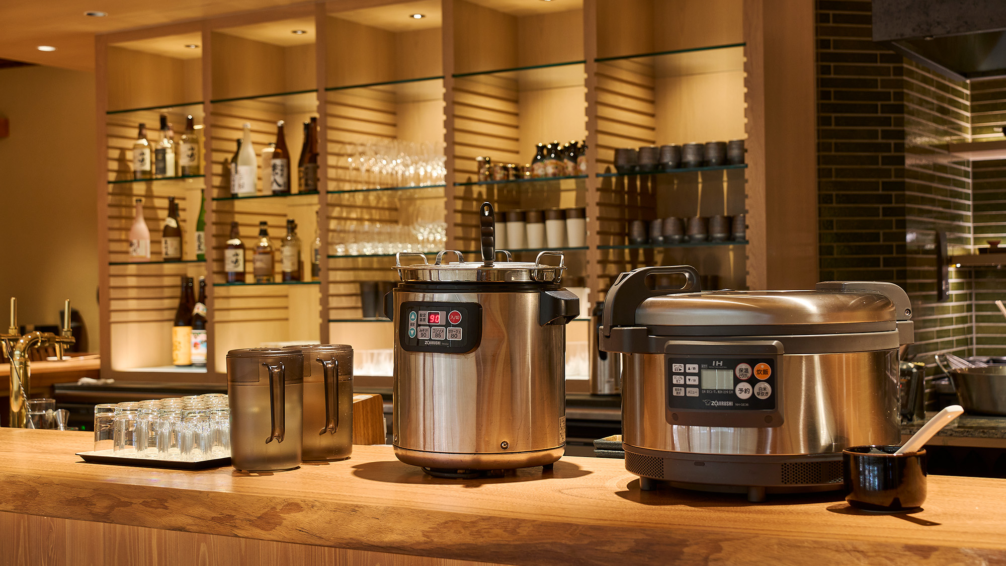 【金沢彩旬　朝食和膳】ご飯（石川県のオリジナル米・ひゃくまん穀）