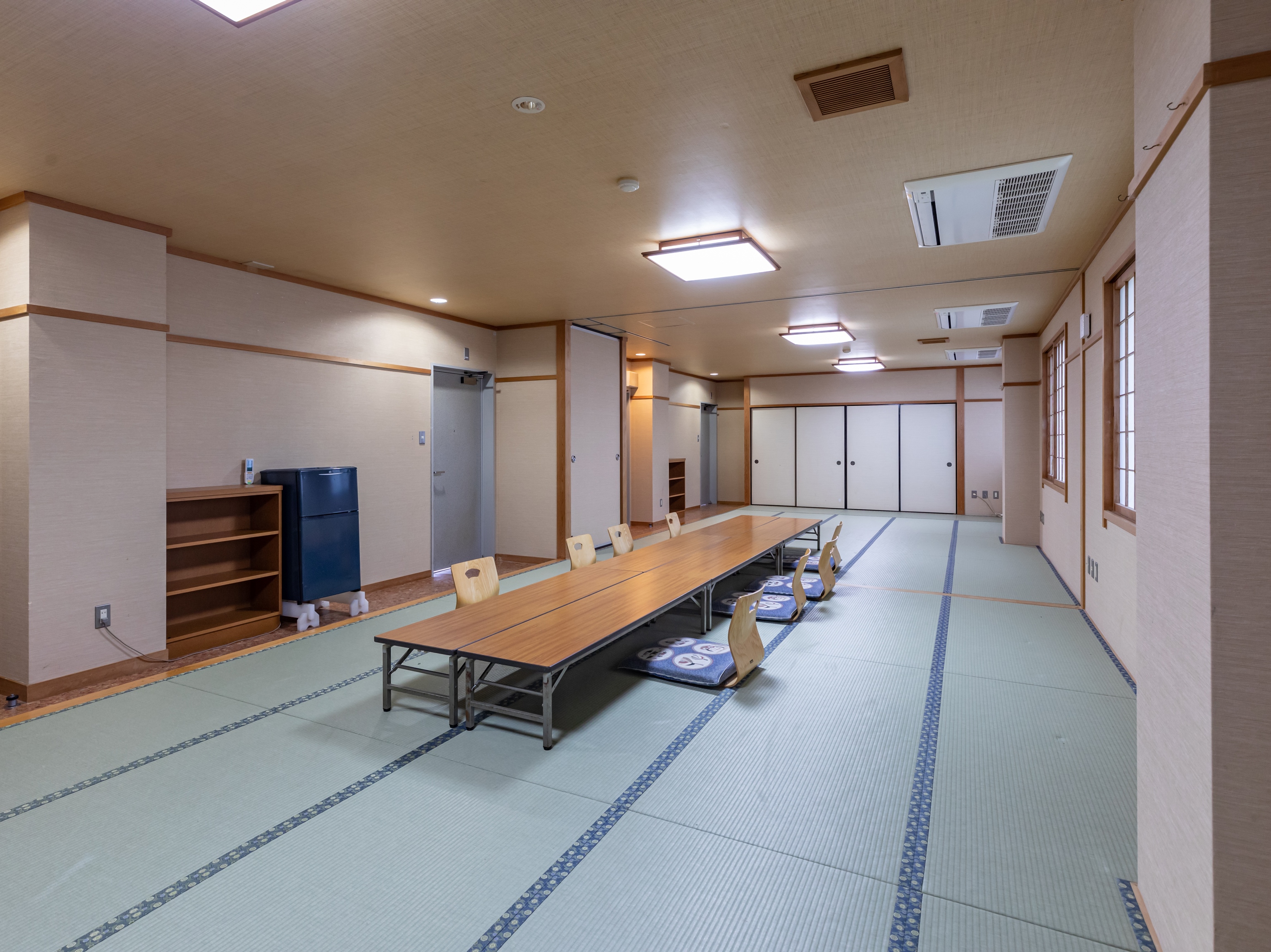 【禁煙】和室1～12名様（バス・トイレ共用）