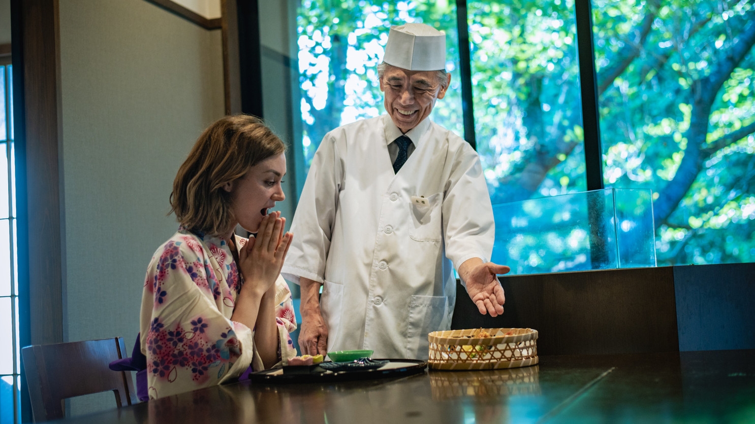 【秋冬SALE】夕食は目の前で揚げるアツアツ天麩羅が人気☆地産地消彩り会席