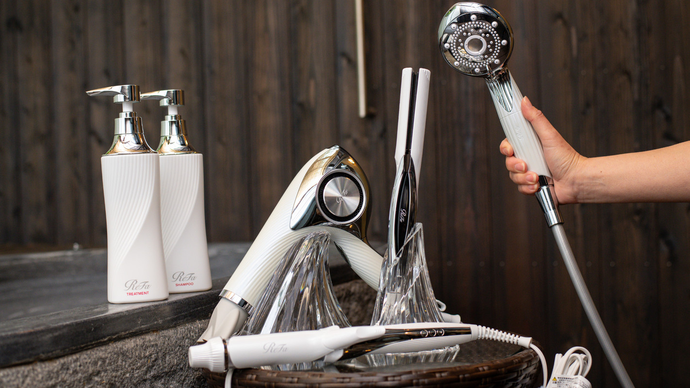 【お部屋食】夕食は目の前で揚げるアツアツ天麩羅が人気☆地産地消彩り会席