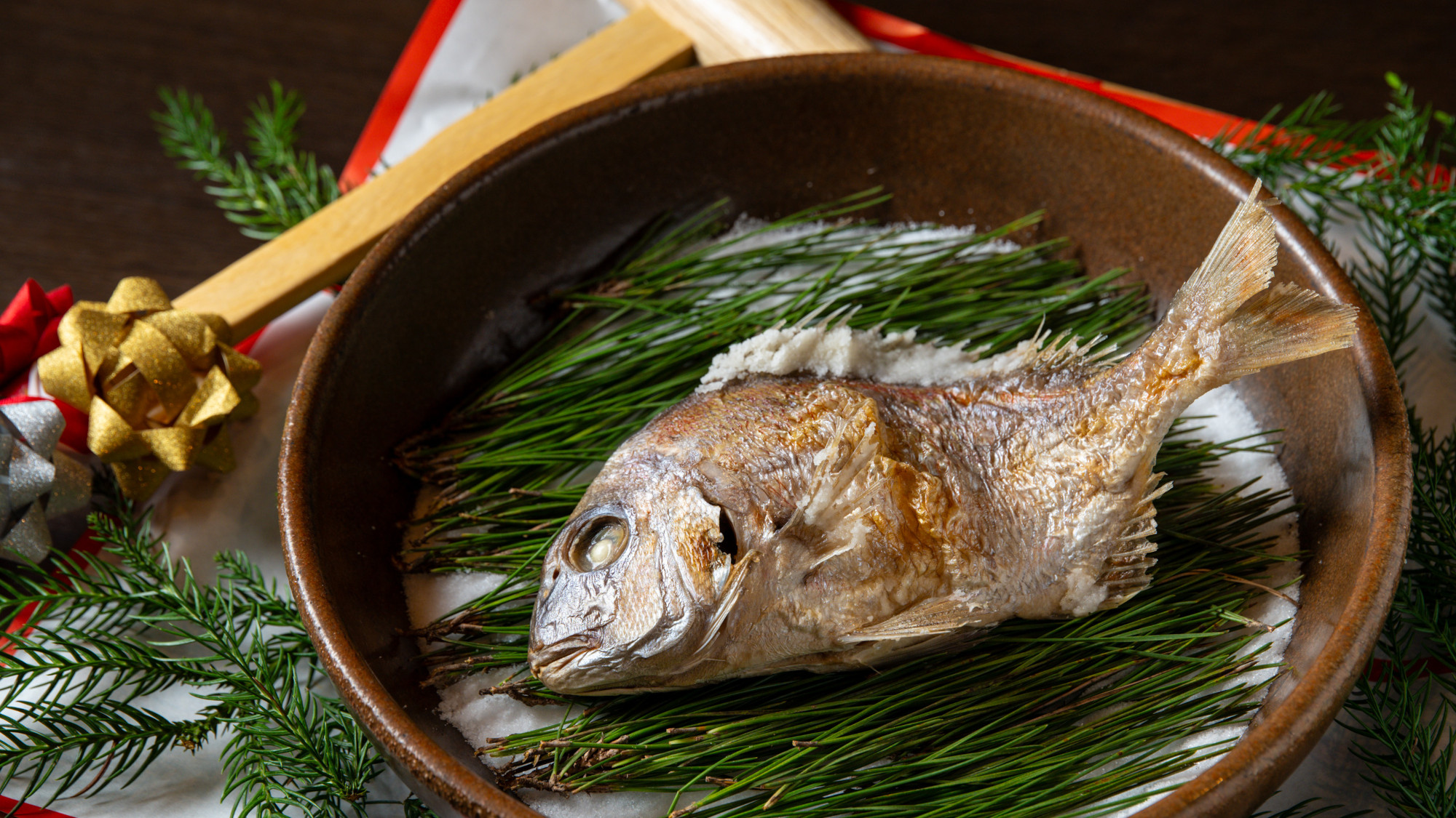 鯛の塩釜焼