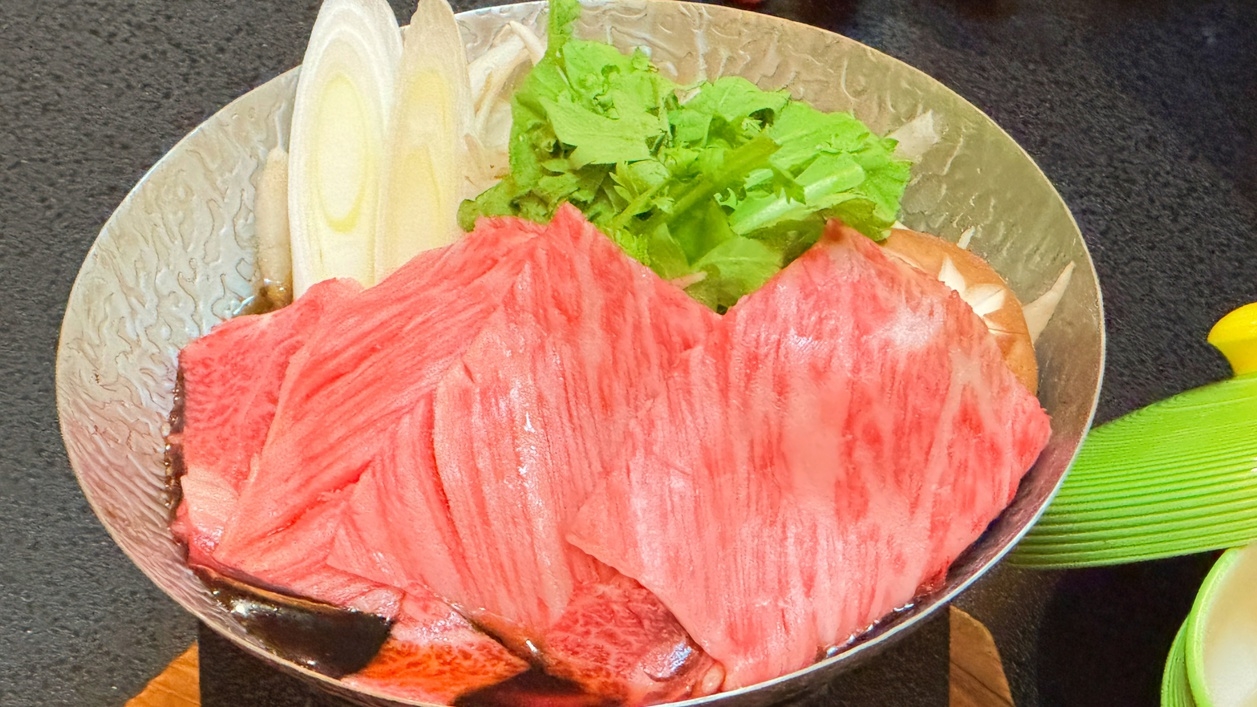 【 人気 NO.1！お部屋食で味わう2食付】 お肉を愛するあなたへ贈る至福の「牛三昧」をお部屋で