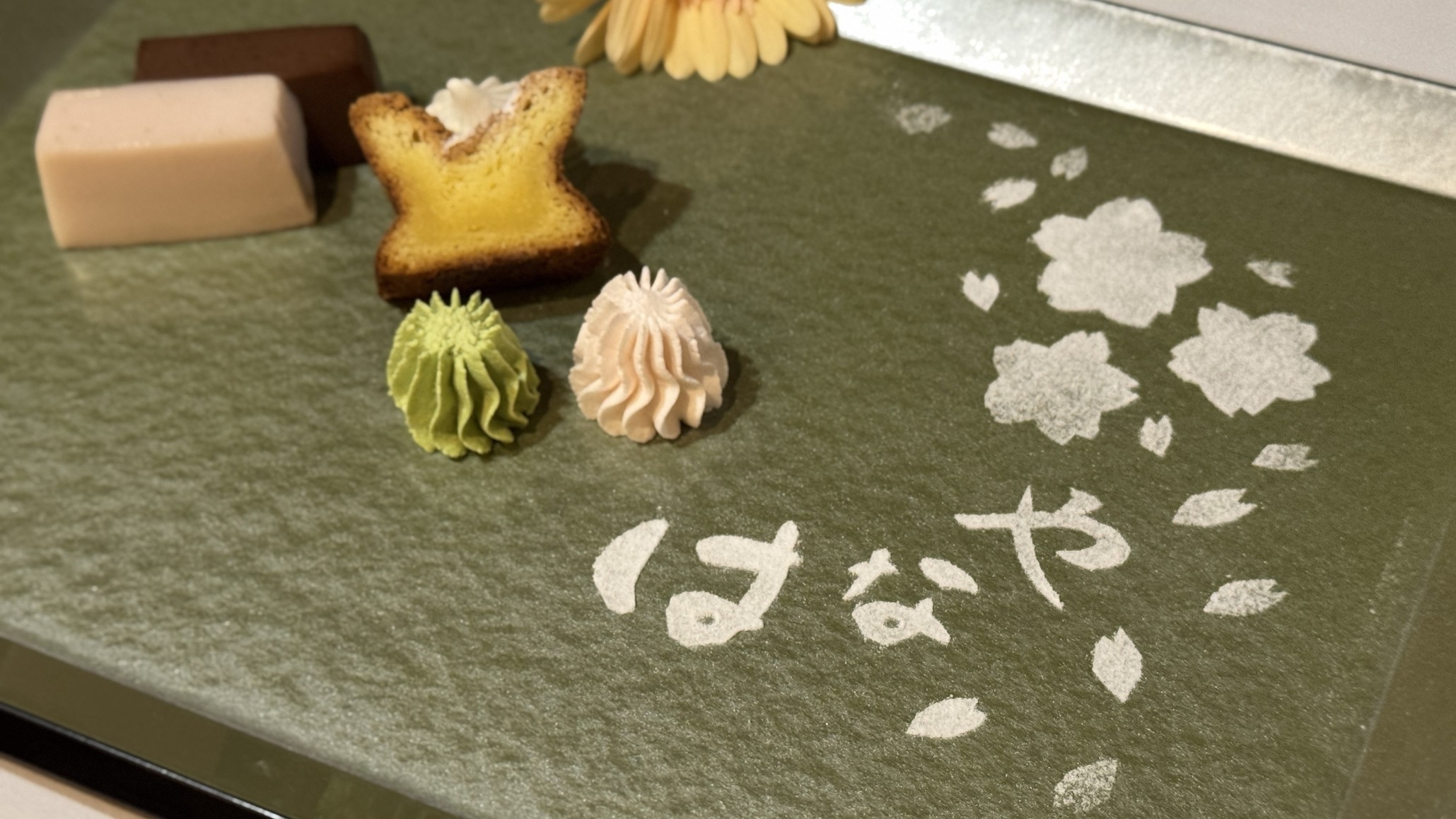 【舟盛会席｜朝夕お部屋食】七種の舟盛に「わあ」と心ほどける、誰にも邪魔されない贅沢