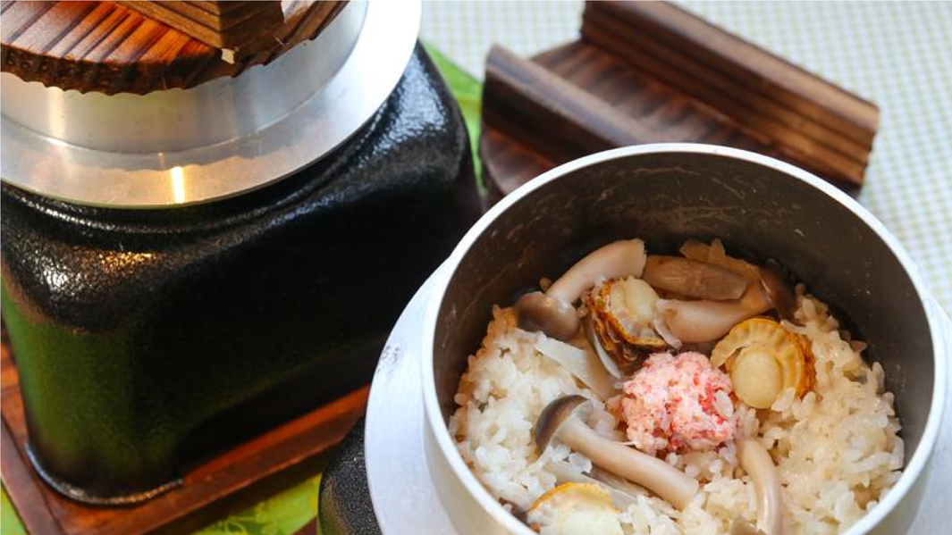 【夕食19:30頃、朝食8:00頃】本館レストラン「かたくり」で夕食牛豚しゃぶしゃぶ＆朝どんプラン♪