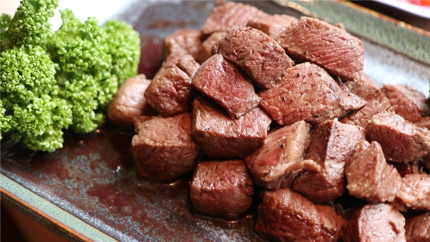 【夕食19:30頃朝食8:00頃】本館レストラン「かたくり」で夏のカレー＆グリルフェア・朝どんプラン