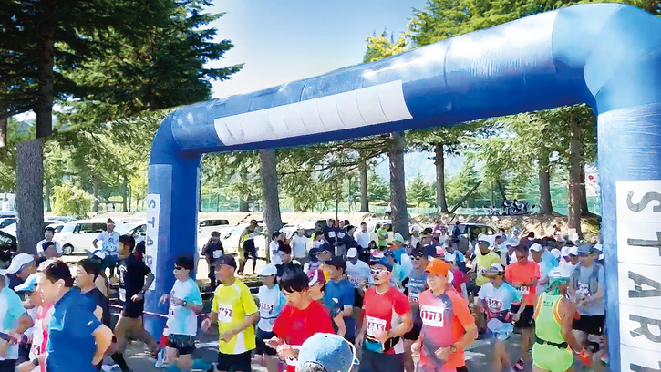 【朝食6:45頃】【1泊朝食】越後湯沢秋桜マラソン応援！荷物預かり・アウト後温泉無料等嬉しい特典付♪